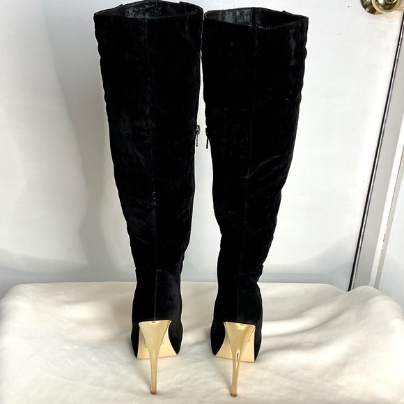 Black Scene Weaver Velvet Lucille Knee High Lace Up Boots Gold Chain Size 6 - Picture 7 of 16